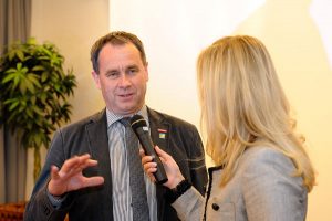 Herr Greipl im Interview zum Innovationspreis Herr Greipl im Interview zum Innovationspreis